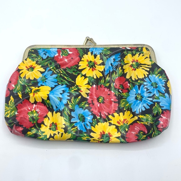 Vintage Handbags - Vintage 60s Floral Kiss Lock Coin Purse Retro Mod Flower Makeup Bag